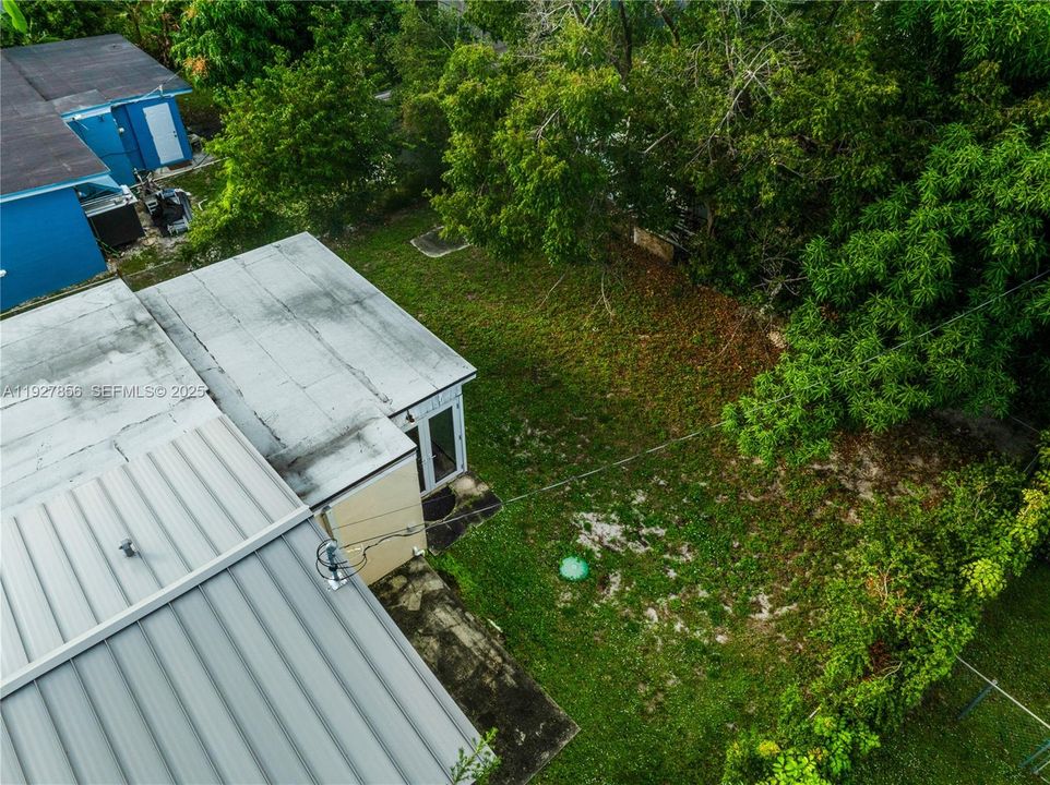 待售: $480,000 (3 贝兹, 1 浴室, 1234 平方英尺)