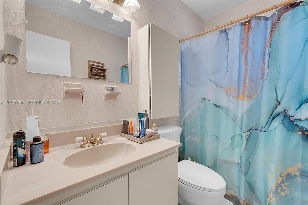 En Venta: $585,000 (3 camas, 2 baños, 1152 Pies cuadrados)