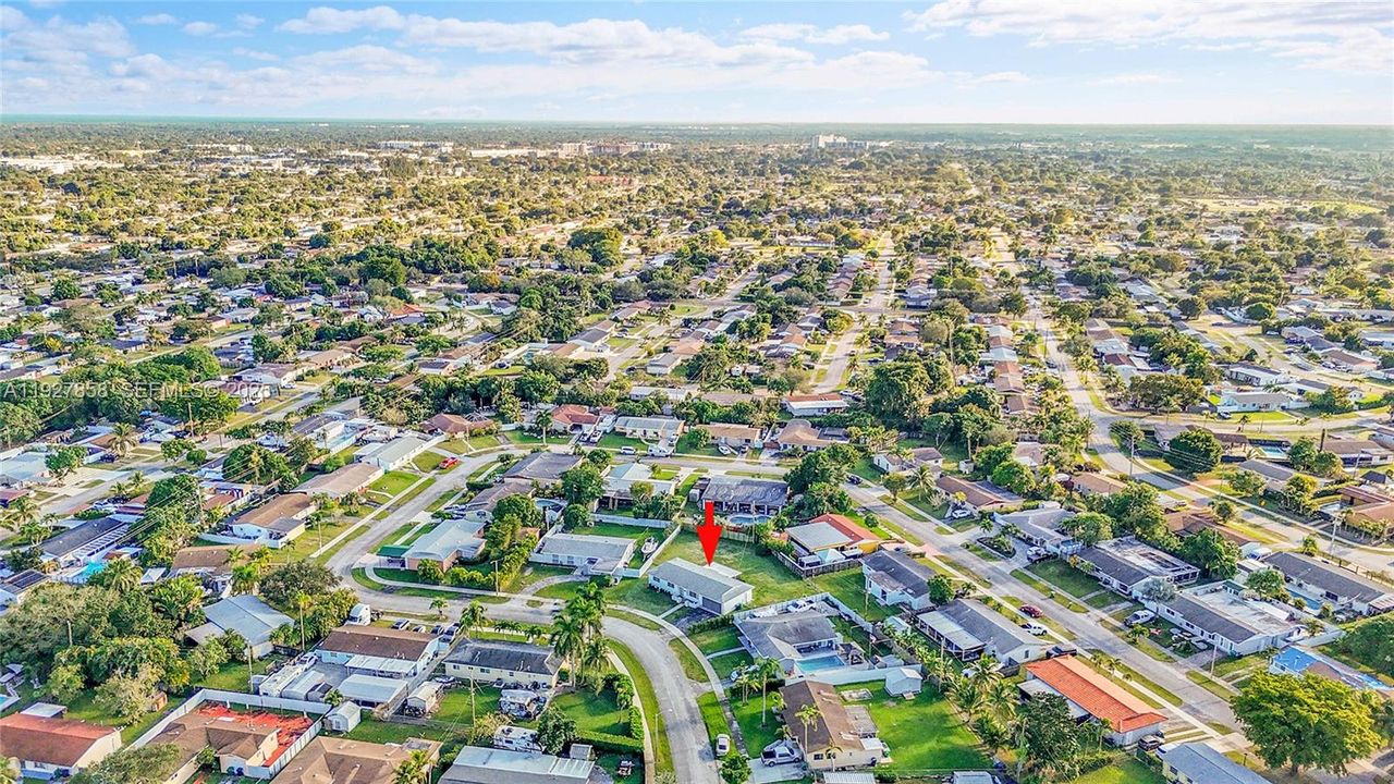 En Venta: $585,000 (3 camas, 2 baños, 1152 Pies cuadrados)