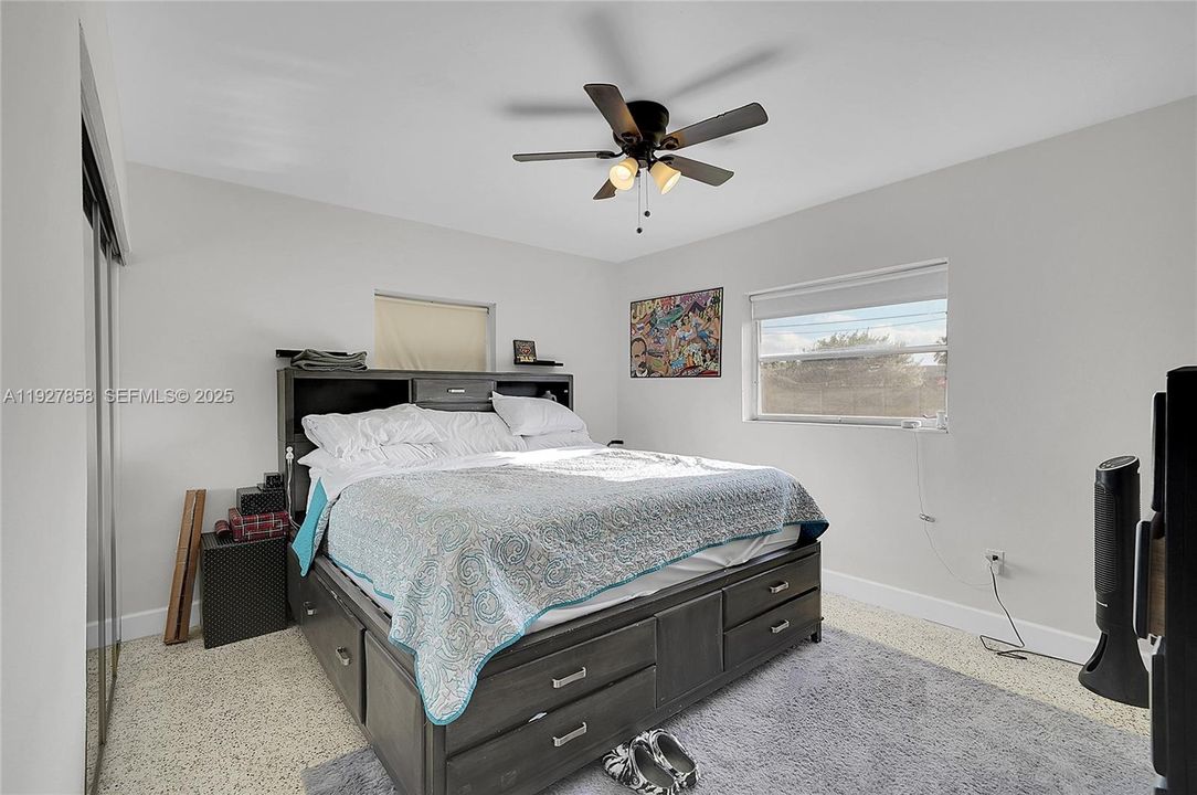 En Venta: $585,000 (3 camas, 2 baños, 1152 Pies cuadrados)