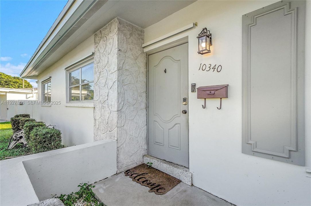 En Venta: $585,000 (3 camas, 2 baños, 1152 Pies cuadrados)