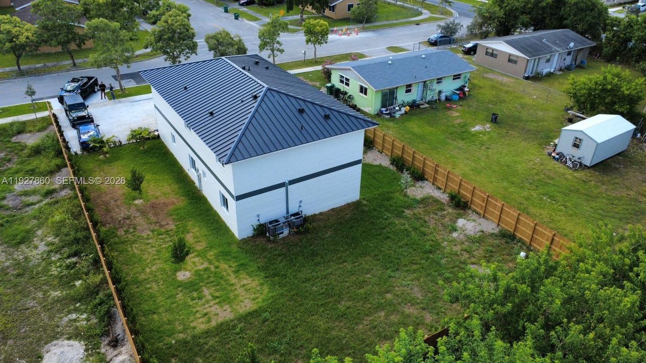 出租: $6,500 (6 贝兹, 4 浴室, 0 平方英尺)