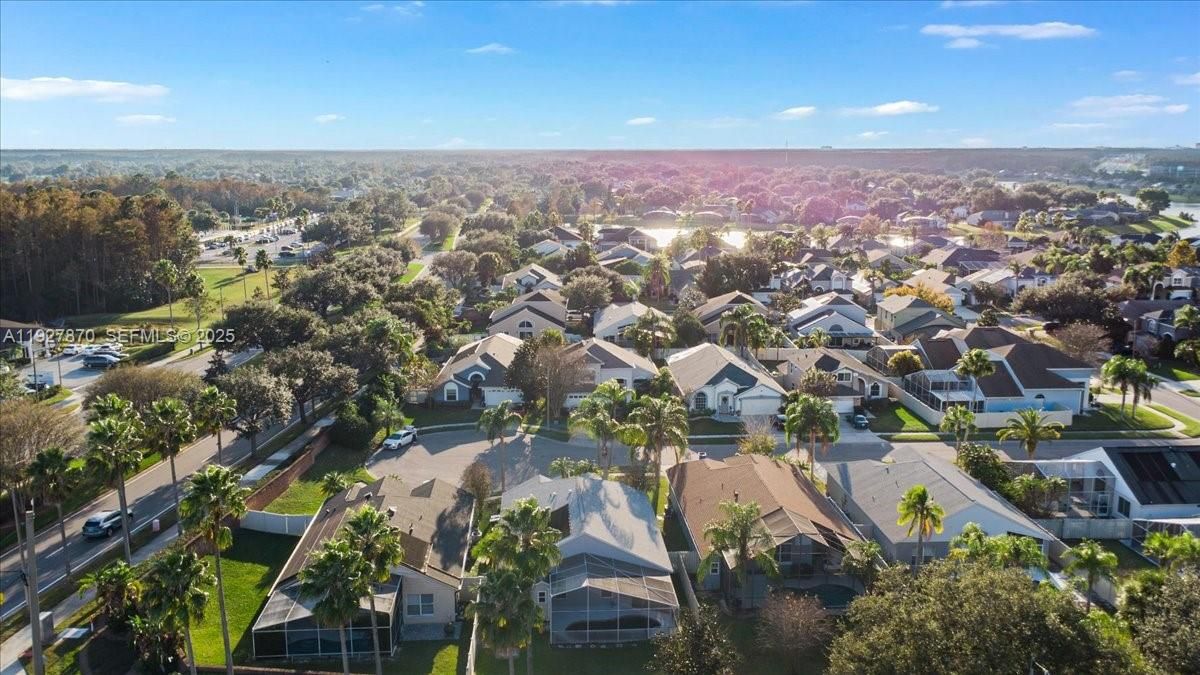 En Venta: $499,000 (3 camas, 2 baños, 1590 Pies cuadrados)