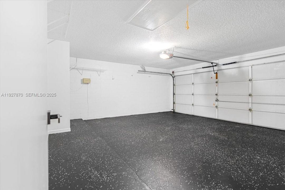 En Venta: $499,000 (3 camas, 2 baños, 1590 Pies cuadrados)