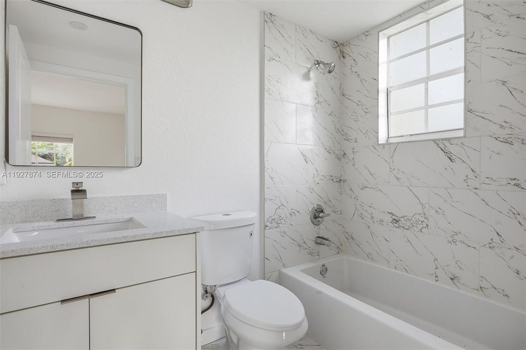 В аренду: $3,200 (3 спален, 2 ванн, 1700 Квадратных фут)