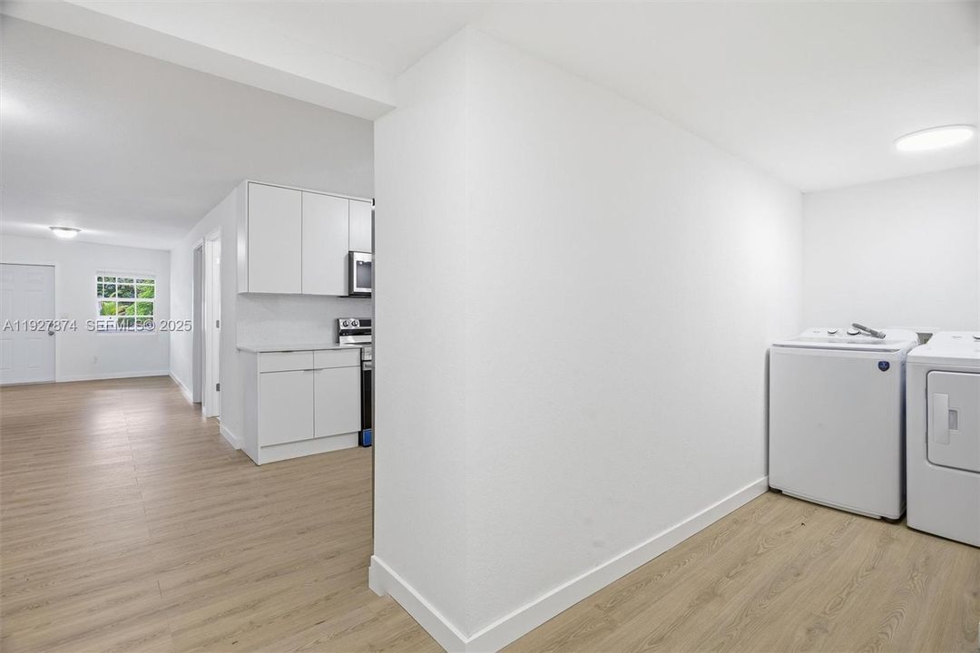 В аренду: $3,200 (3 спален, 2 ванн, 1700 Квадратных фут)