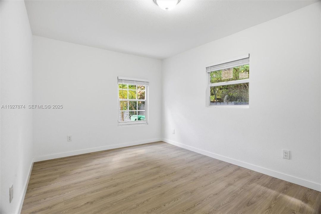 В аренду: $3,200 (3 спален, 2 ванн, 1700 Квадратных фут)