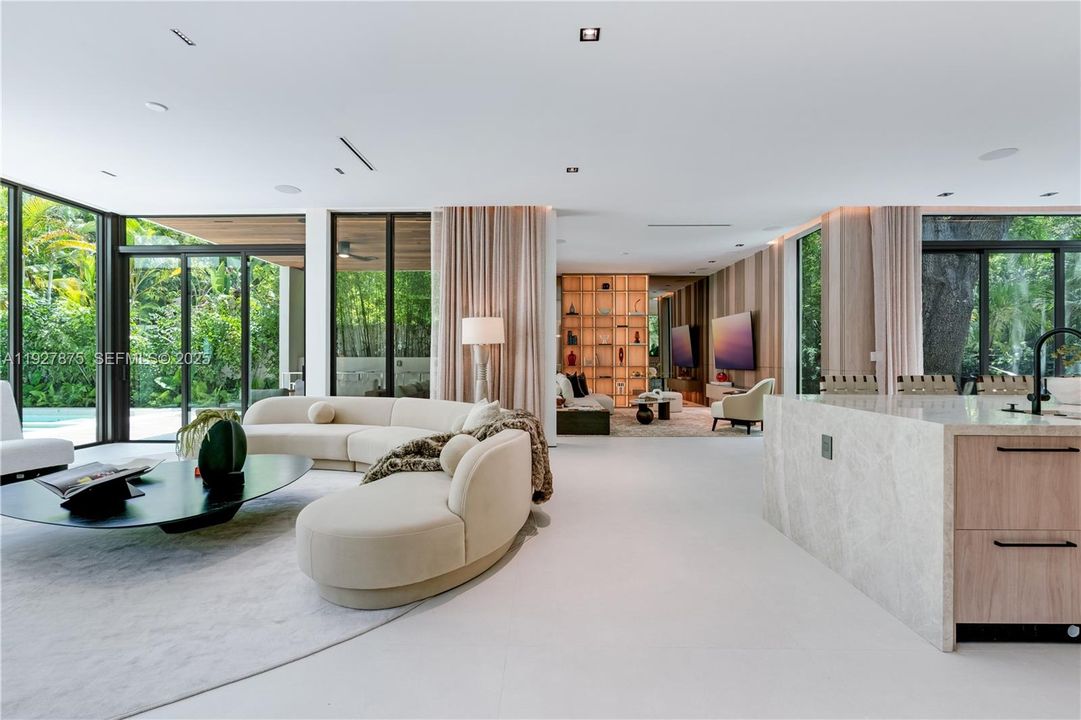 For Sale: $9,250,000 (7 beds, 7 baths, 0 Square Feet)