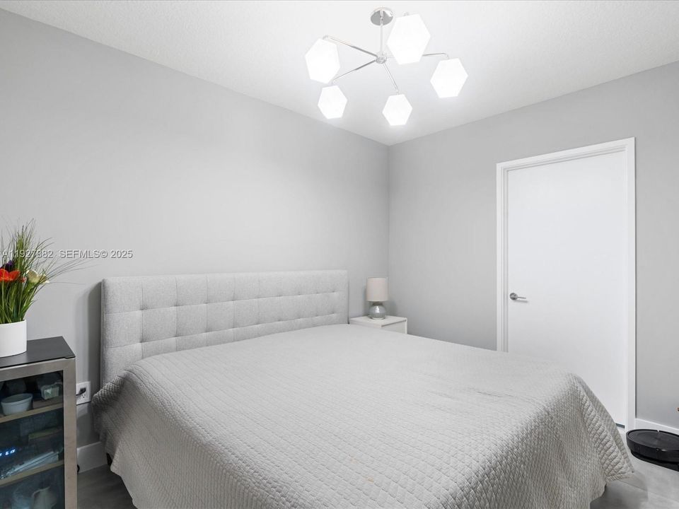 En Venta: $1,200,000 (2 camas, 3 baños, 1541 Pies cuadrados)