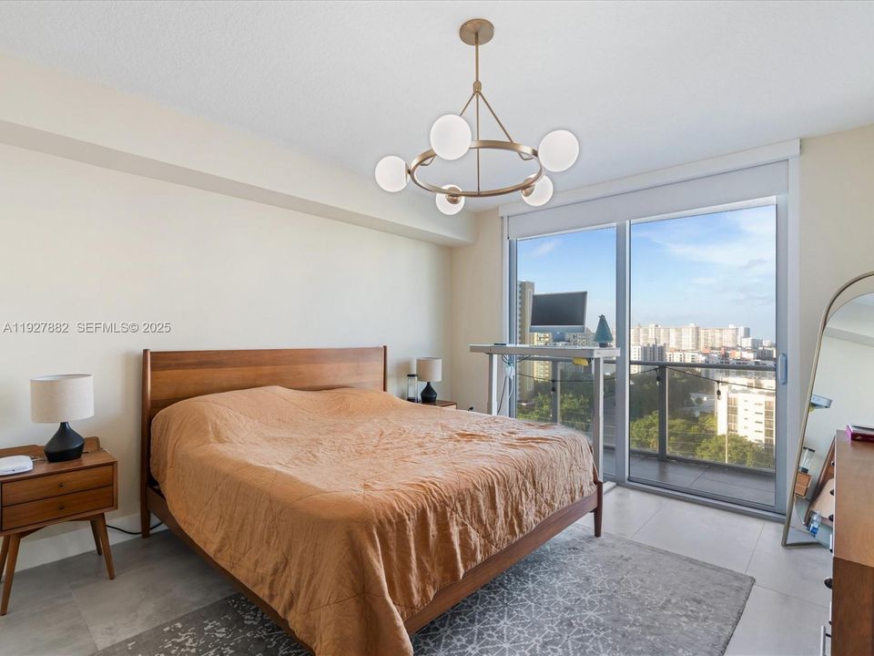 En Venta: $1,200,000 (2 camas, 3 baños, 1541 Pies cuadrados)