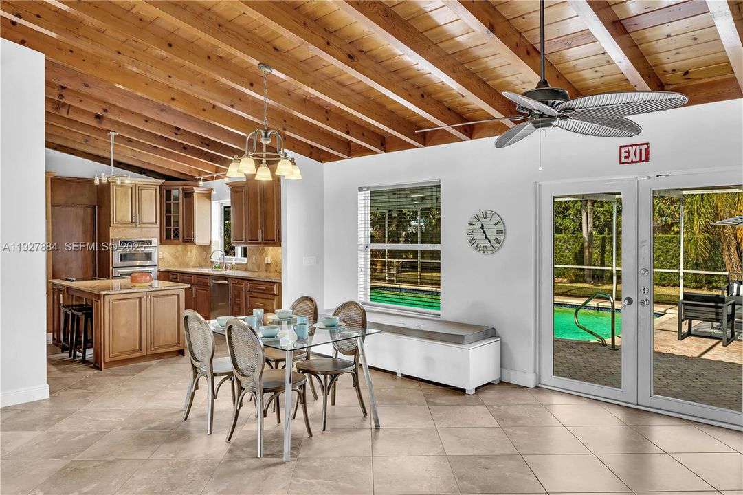 For Sale: $920,000 (3 beds, 3 baths, 1830 Square Feet)