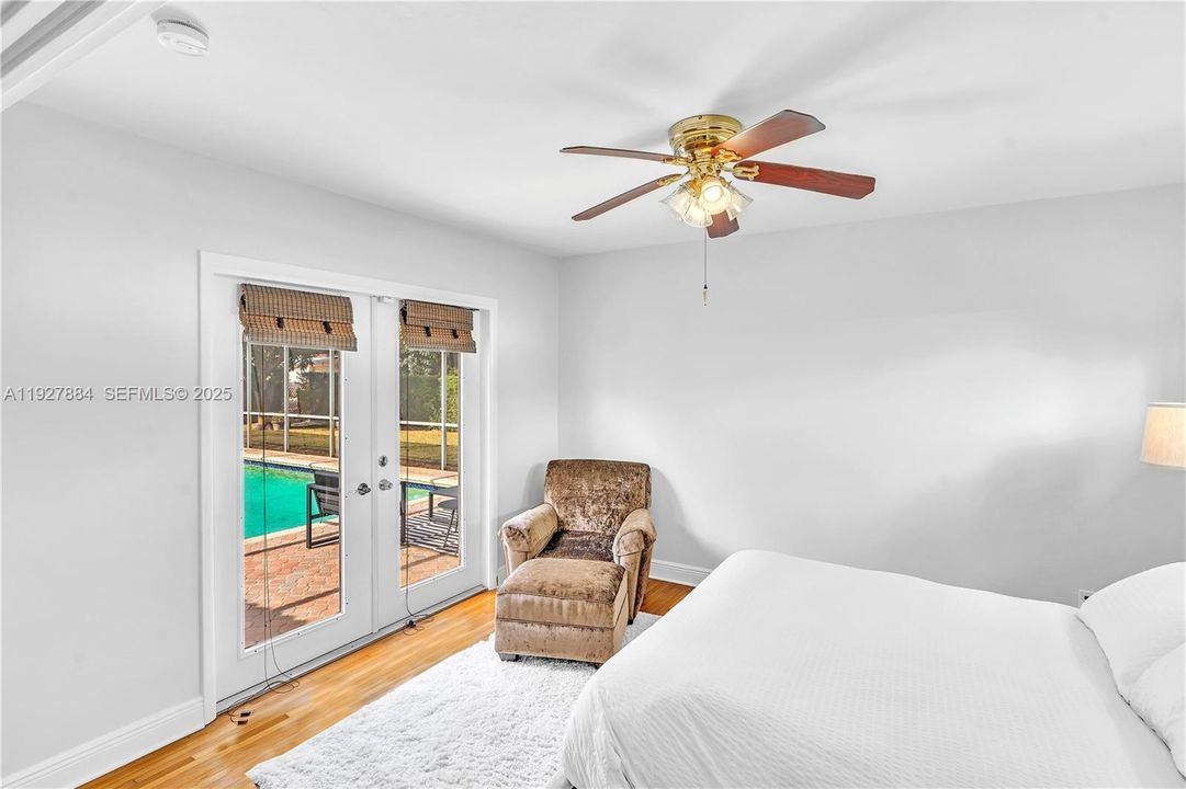 For Sale: $920,000 (3 beds, 3 baths, 1830 Square Feet)