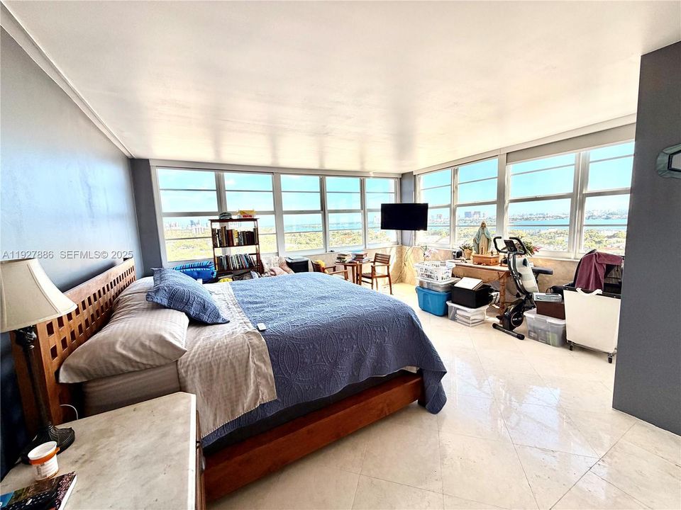 待售: $380,000 (2 贝兹, 2 浴室, 1188 平方英尺)