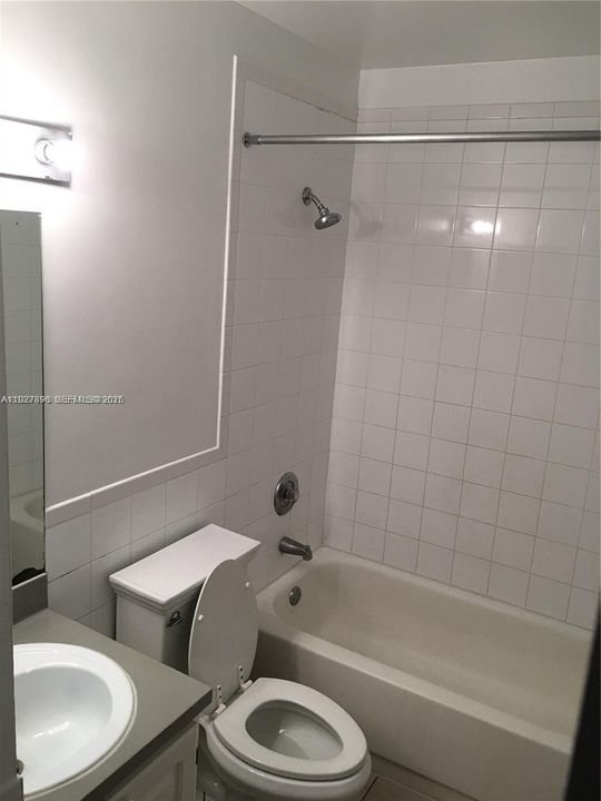 En Renta: $1,590 (2 camas, 1 baños, 840 Pies cuadrados)