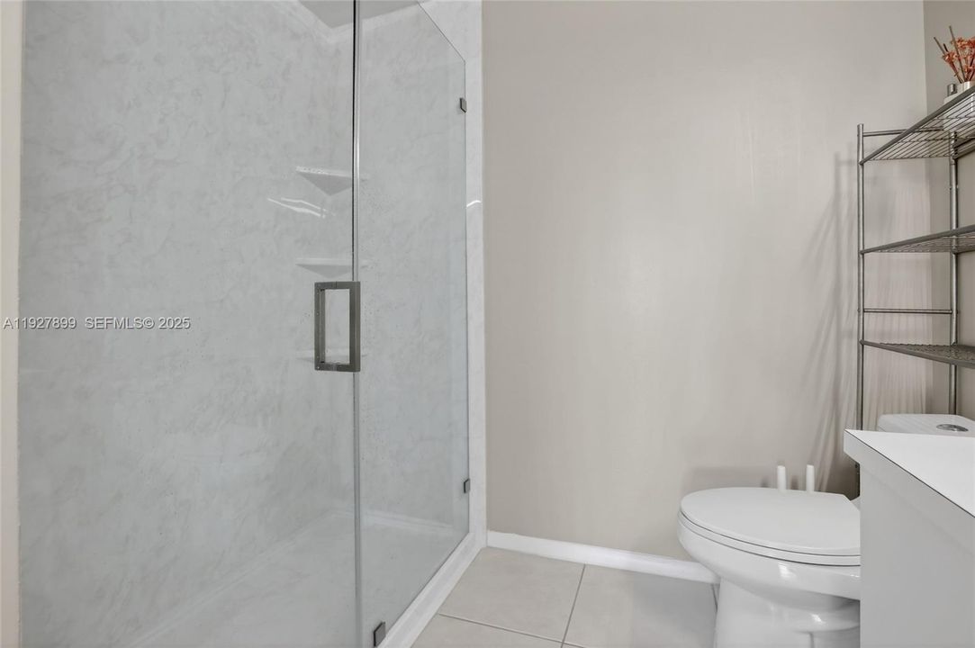 На продажу: $415,000 (3 спален, 2 ванн, 1457 Квадратных фут)