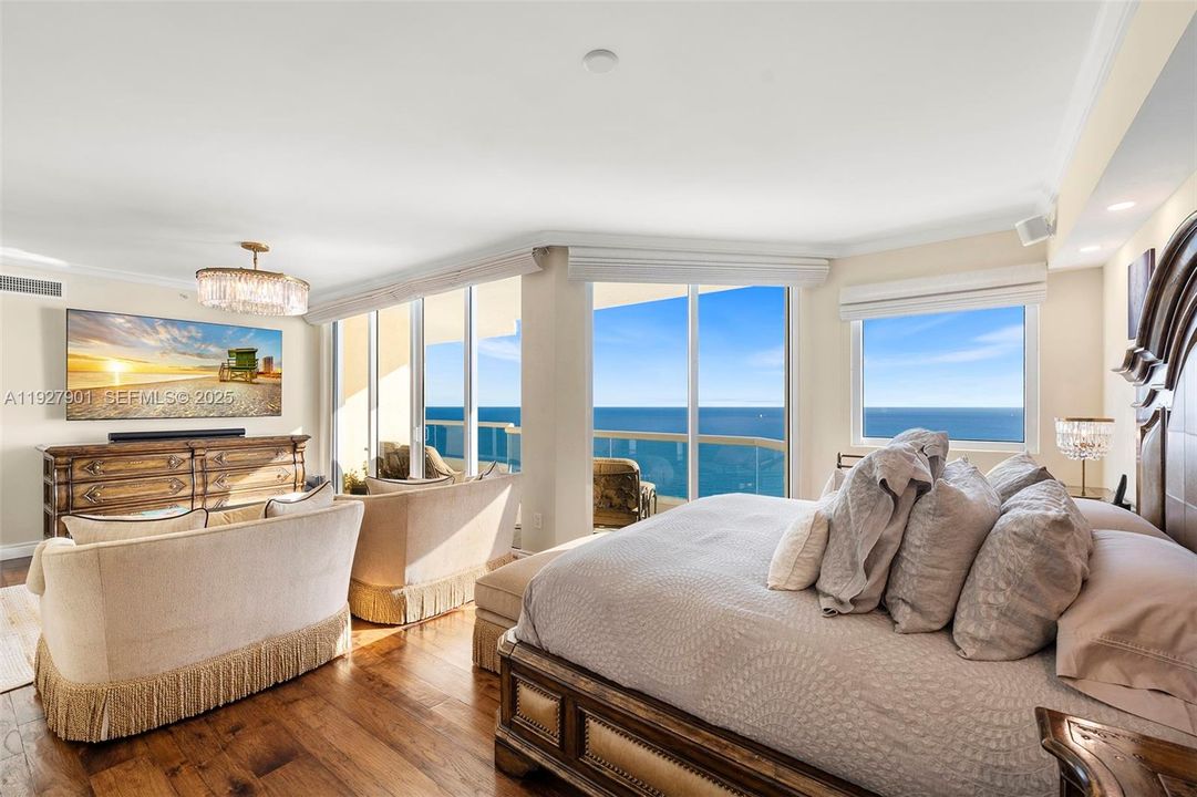 待售: $5,495,000 (5 贝兹, 5 浴室, 4415 平方英尺)