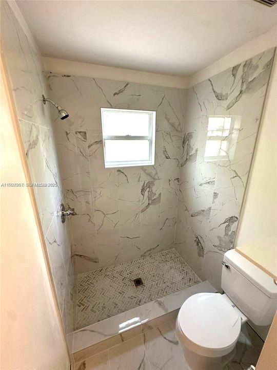 В аренду: $2,400 (3 спален, 2 ванн, 1427 Квадратных фут)