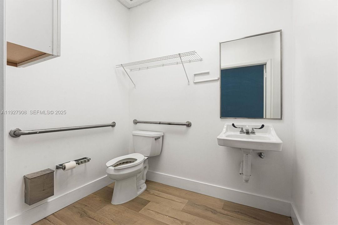 For Rent: $3,295 (0 beds, 0 baths, 0 Square Feet)