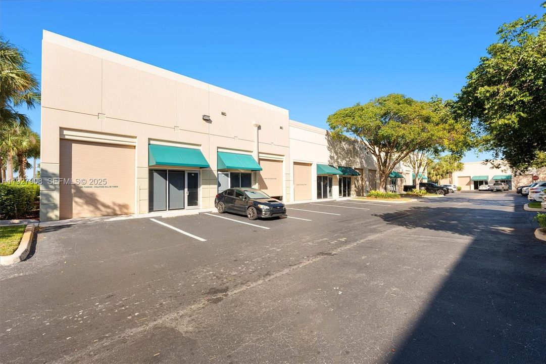 For Rent: $3,295 (0 beds, 0 baths, 0 Square Feet)