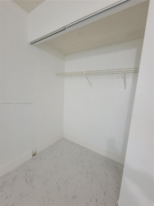 В аренду: $2,300 (2 спален, 2 ванн, 1036 Квадратных фут)