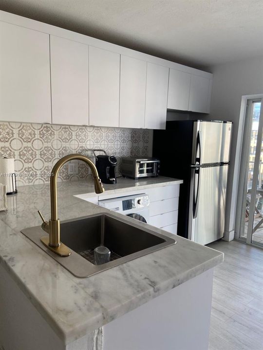 En Renta: $2,750 (2 camas, 2 baños, 872 Pies cuadrados)