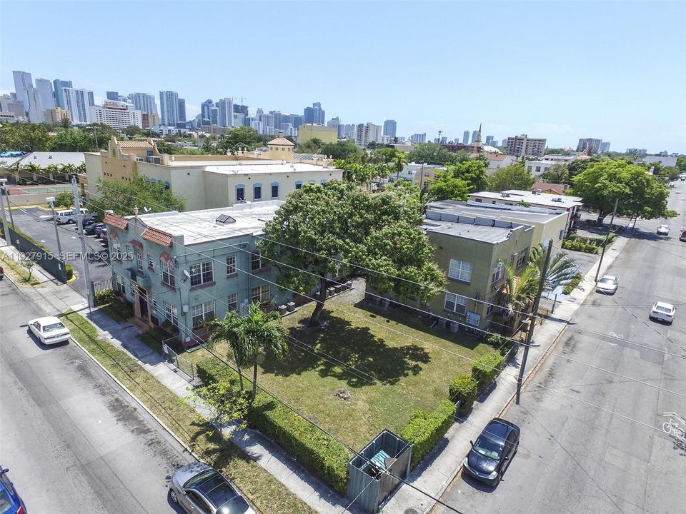 В аренду: $1,775 (1 спален, 1 ванн, 628 Квадратных фут)