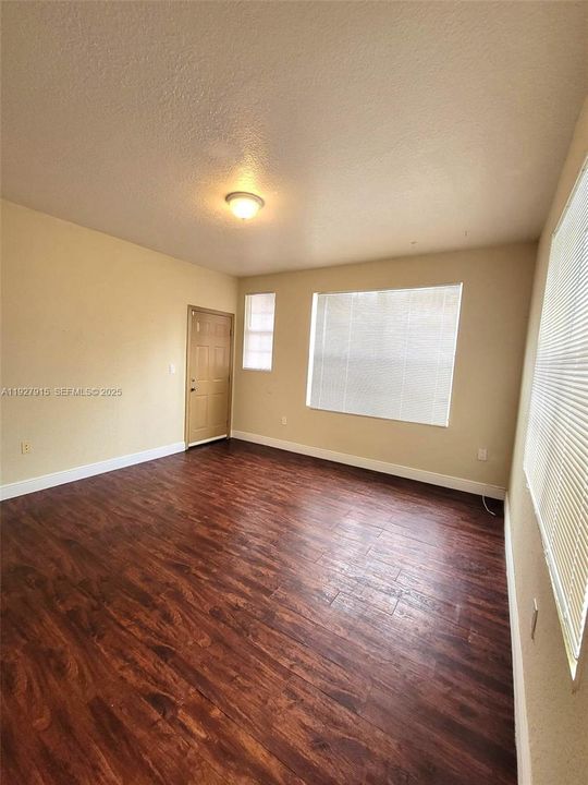 В аренду: $1,775 (1 спален, 1 ванн, 628 Квадратных фут)