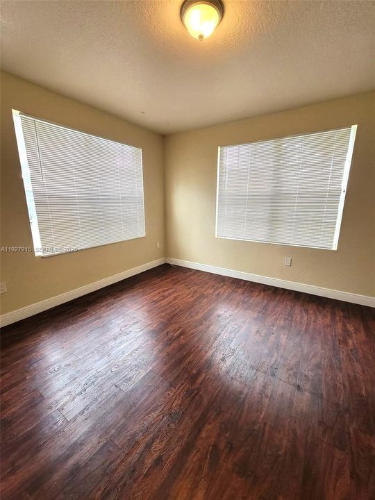 В аренду: $1,775 (1 спален, 1 ванн, 628 Квадратных фут)