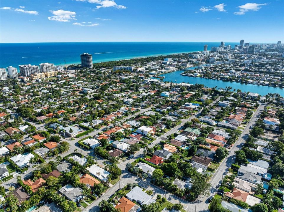 待售: $4,999,000 (6 贝兹, 6 浴室, 3768 平方英尺)