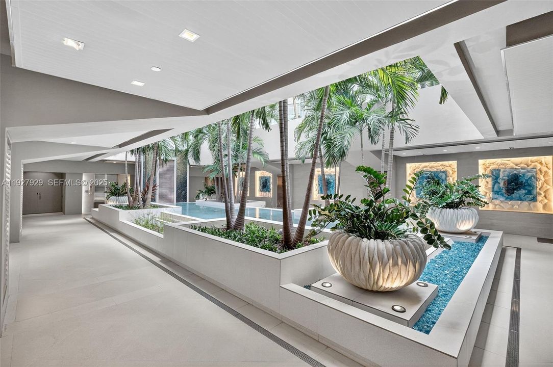 В аренду: $8,900 (2 спален, 2 ванн, 1670 Квадратных фут)