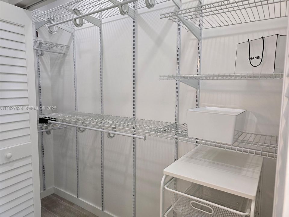 В аренду: $2,800 (1 спален, 1 ванн, 675 Квадратных фут)