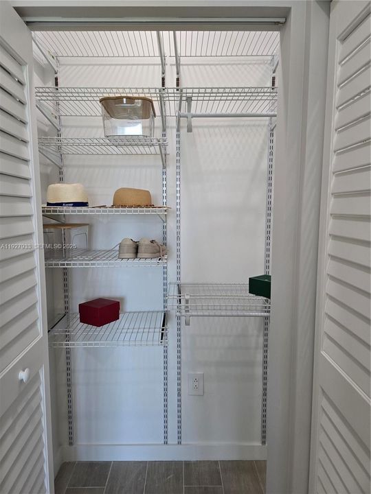 В аренду: $2,800 (1 спален, 1 ванн, 675 Квадратных фут)