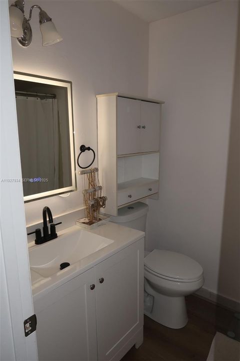 待售: $479,000 (2 贝兹, 2 浴室, 1000 平方英尺)