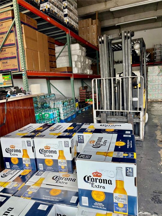 На продажу: $250,000 (0 спален, 0 ванн, 0 Квадратных фут)