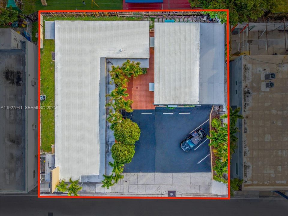 На продажу: $1,400,000 (0 спален, 0 ванн, 0 Квадратных фут)