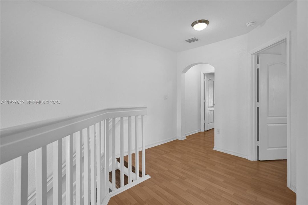 В аренду: $3,200 (3 спален, 2 ванн, 1480 Квадратных фут)