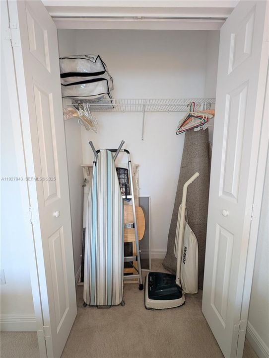 待售: $172,900 (3 贝兹, 2 浴室, 1373 平方英尺)