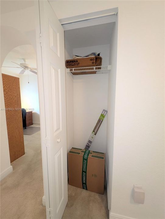 待售: $172,900 (3 贝兹, 2 浴室, 1373 平方英尺)