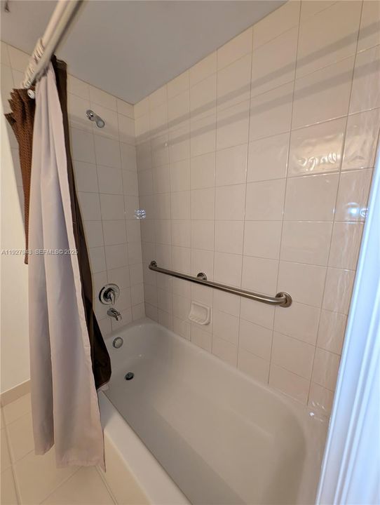 待售: $172,900 (3 贝兹, 2 浴室, 1373 平方英尺)