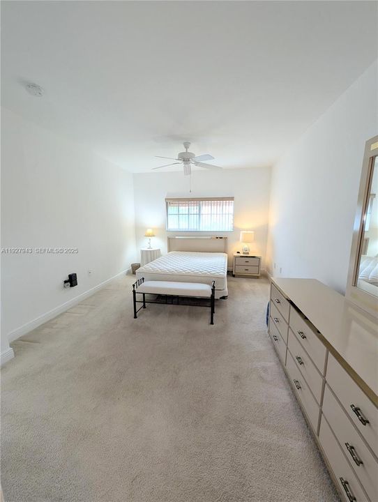 待售: $172,900 (3 贝兹, 2 浴室, 1373 平方英尺)