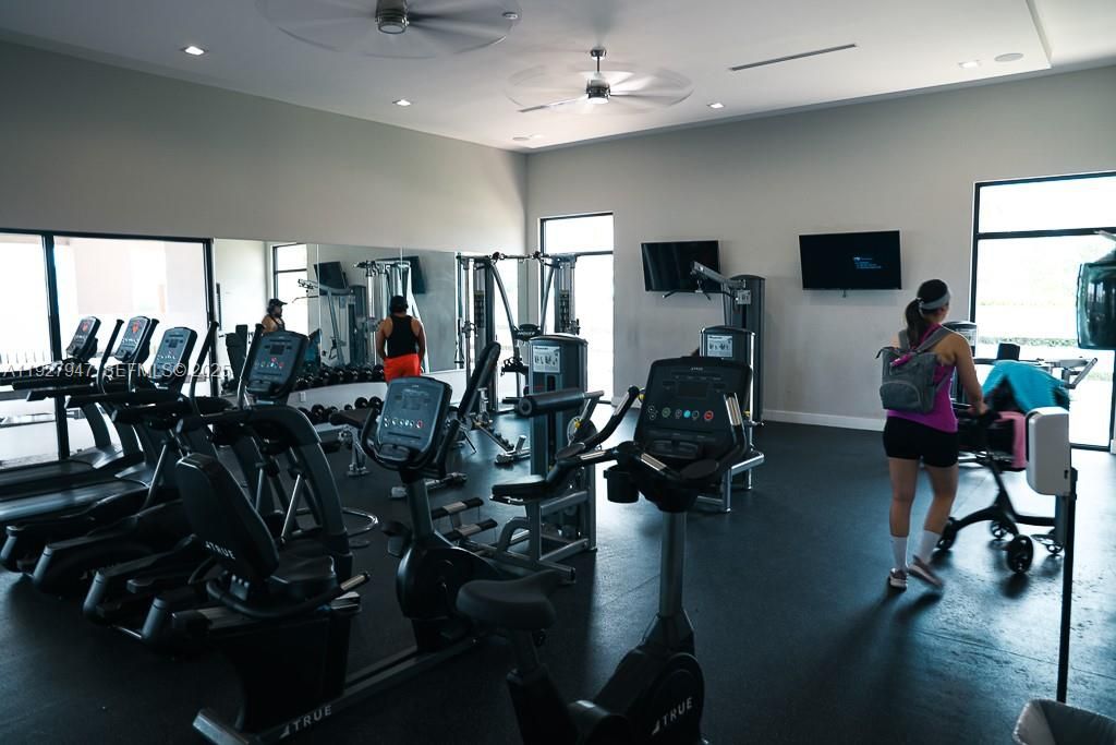 В аренду: $3,500 (3 спален, 3 ванн, 1959 Квадратных фут)