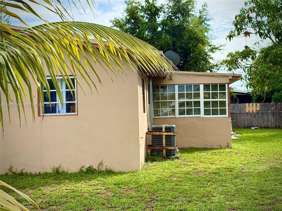 En Venta: $465,000 (3 camas, 2 baños, 1368 Pies cuadrados)