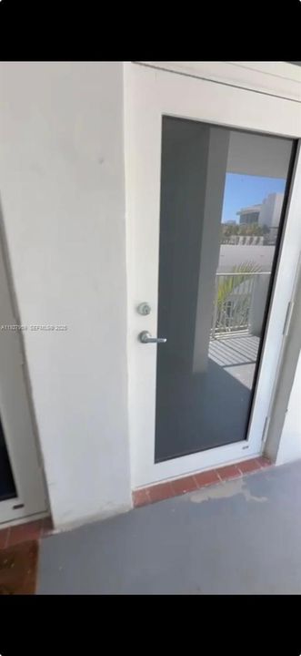 待售: $319,000 (1 贝兹, 1 浴室, 490 平方英尺)