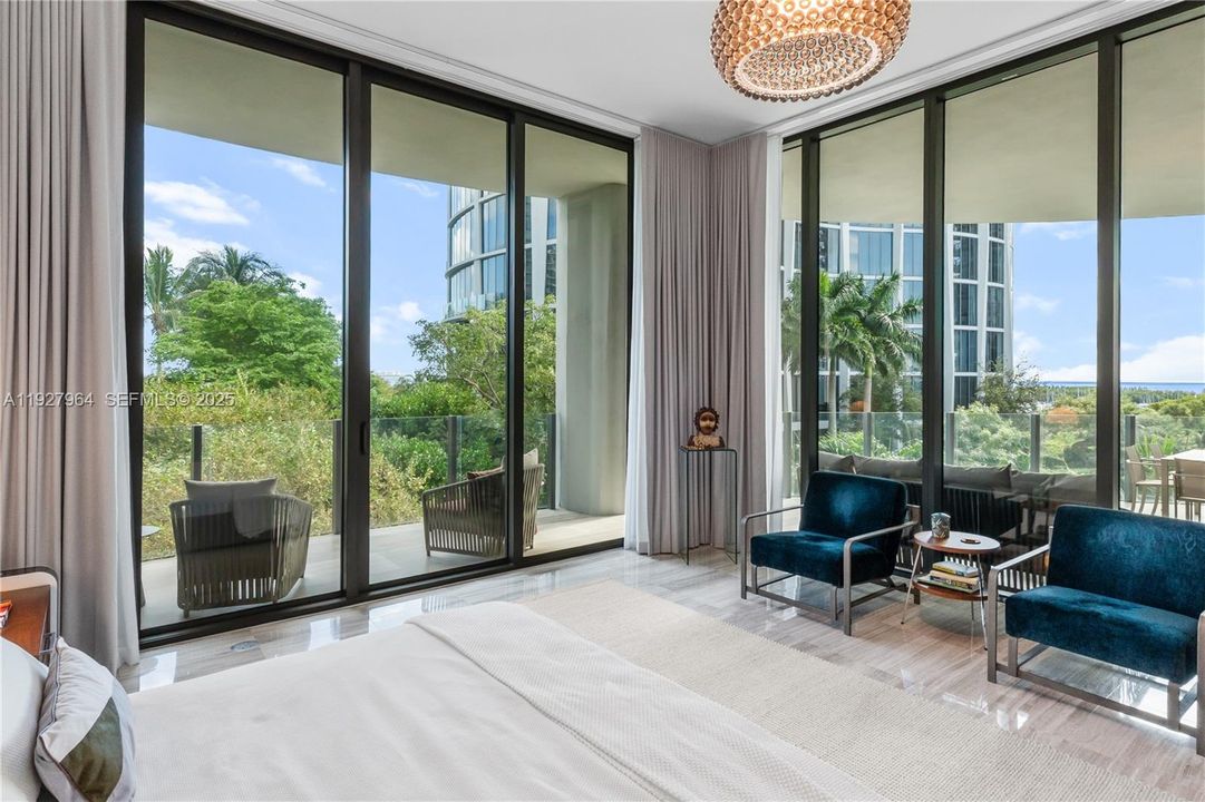 For Sale: $7,500,000 (4 beds, 5 baths, 3233 Square Feet)