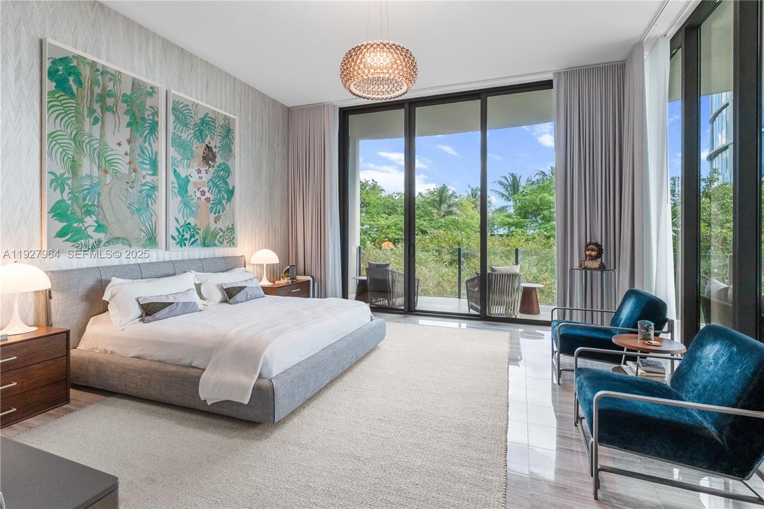 For Sale: $7,500,000 (4 beds, 5 baths, 3233 Square Feet)