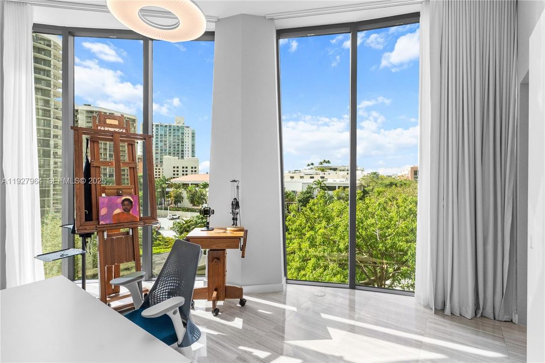 For Sale: $7,500,000 (4 beds, 5 baths, 3233 Square Feet)