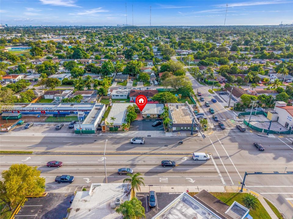 待售: $1,400,000 (0 贝兹, 0 浴室, 3670 平方英尺)