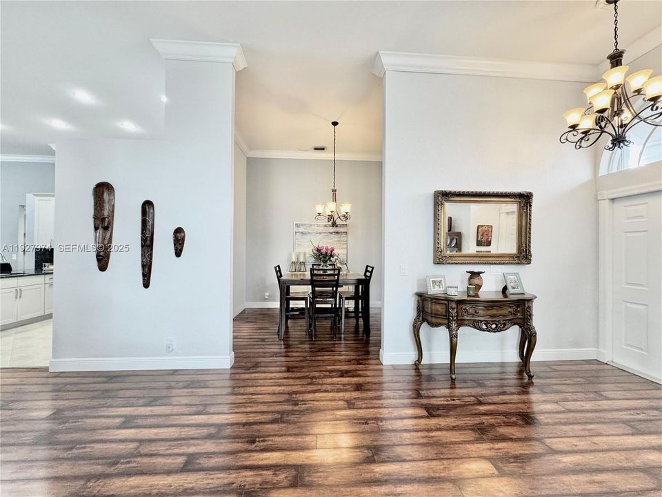 For Rent: $5,500 (3 beds, 2 baths, 2118 Square Feet)