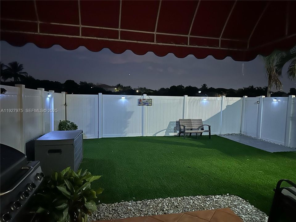 出租: $3,700 (3 贝兹, 2 浴室, 1804 平方英尺)