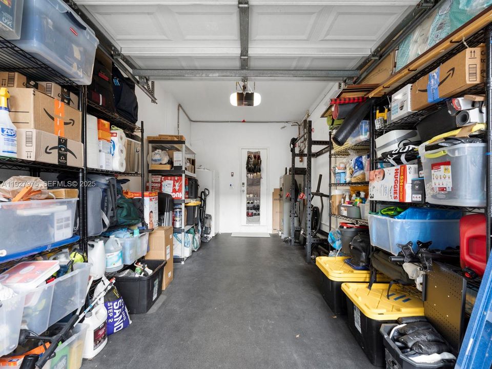 出租: $3,700 (3 贝兹, 2 浴室, 1804 平方英尺)